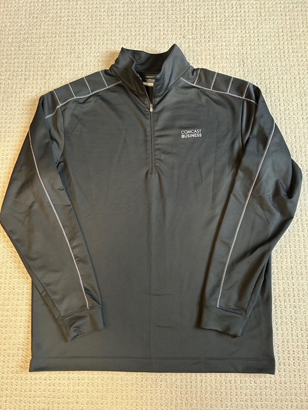 Nike Golf Quarter Zip Pullover in Black